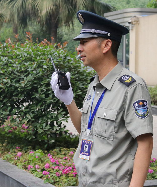 杨玉均2.jpg 杨玉均2.jpg