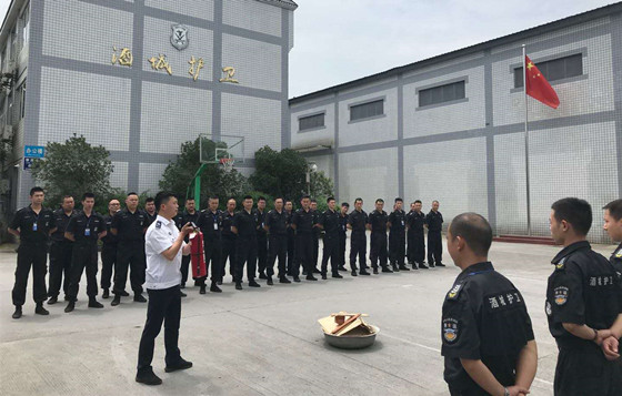 消防技能演练.jpg